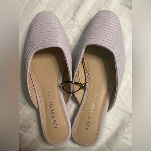 NWOT Women’s Flats